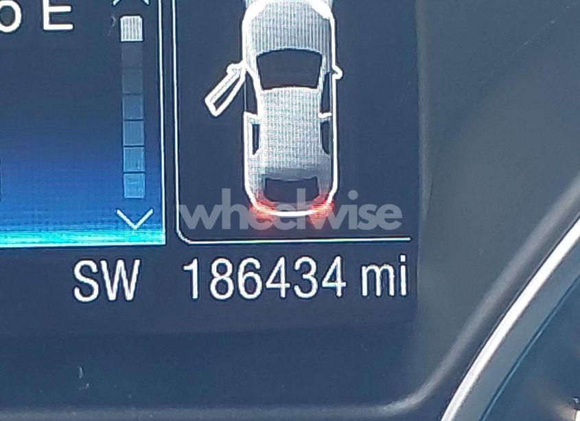 Photo 16 of 2016 Ford Escape SE (VIN 1FMCU9GX6GUB27794)