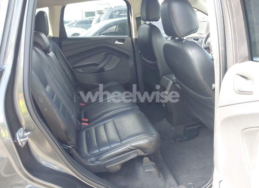 Photo 8 of 2016 Ford Escape SE (VIN 1FMCU9GX6GUB27794)