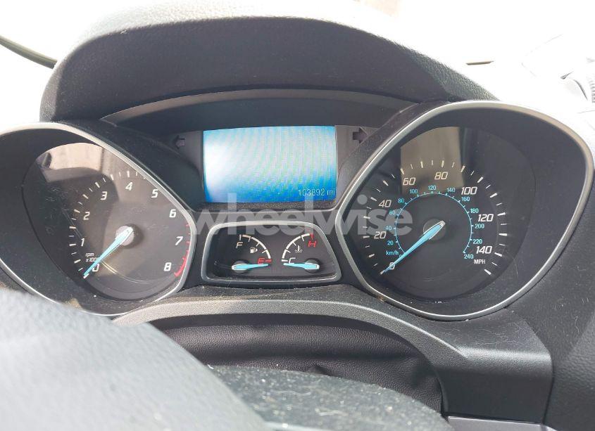 Photo 7 of 2016 Ford Escape SE (VIN 1FMCU9GX6GUB29495)