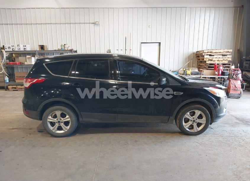 Photo 13 of 2016 Ford Escape SE (VIN 1FMCU9GX6GUB40187)
