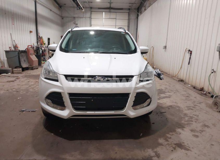 Photo 12 of 2016 Ford Escape SE (VIN 1FMCU9GX6GUB72699)