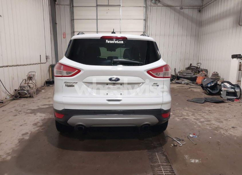 Photo 16 of 2016 Ford Escape SE (VIN 1FMCU9GX6GUB72699)