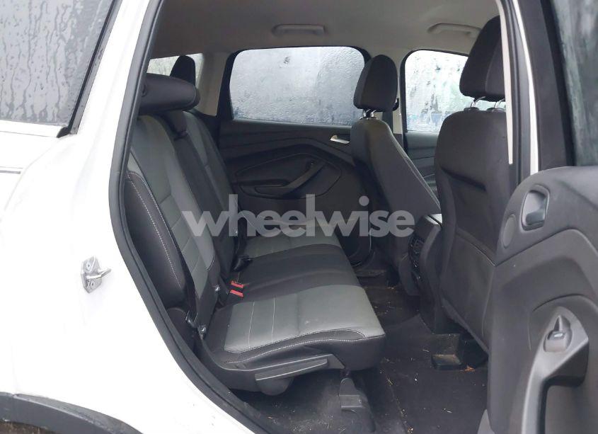 Photo 8 of 2016 Ford Escape SE (VIN 1FMCU9GX6GUB87266)