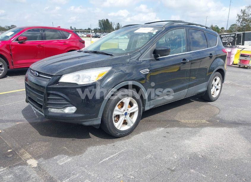 Photo 2 of 2016 Ford Escape SE (VIN 1FMCU9GX6GUC03787)