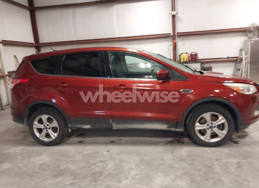 Photo 13 of 2016 Ford Escape SE (VIN 1FMCU9GX6GUC08682)
