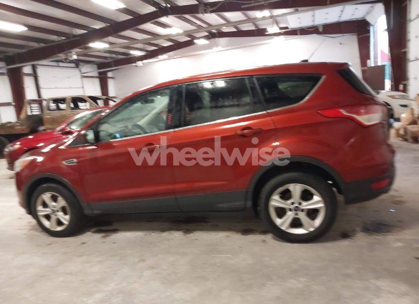 Photo 14 of 2016 Ford Escape SE (VIN 1FMCU9GX6GUC08682)