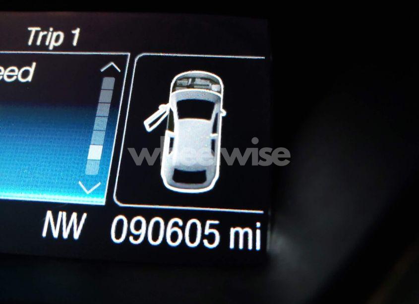 Photo 15 of 2016 Ford Escape SE (VIN 1FMCU9GX6GUC24672)