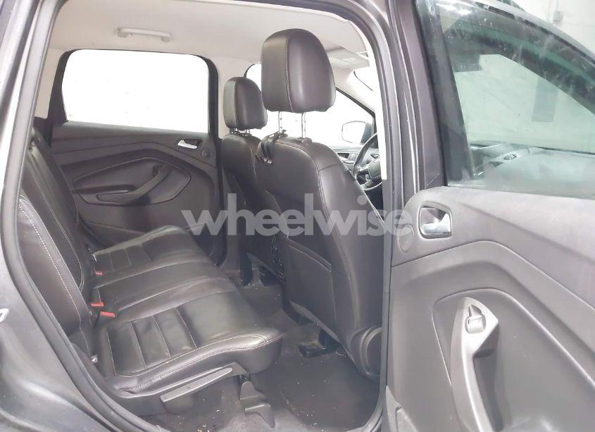 Photo 8 of 2016 Ford Escape SE (VIN 1FMCU9GX6GUC24672)