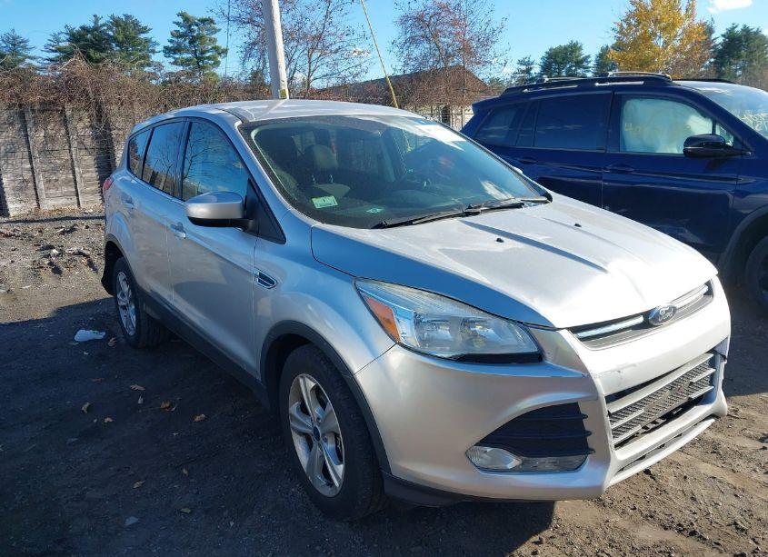 Photo 13 of 2016 Ford Escape SE (VIN 1FMCU9GX6GUC50009)