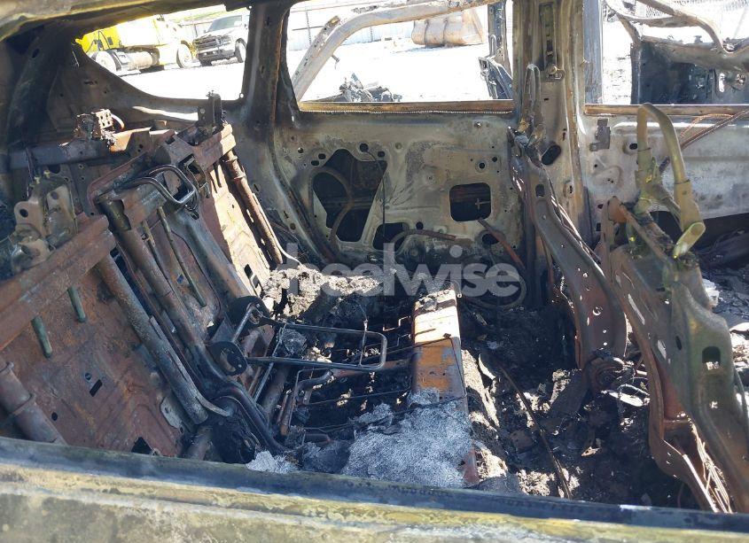 Photo 8 of 2016 Ford Escape SE (VIN 1FMCU9GX6GUC82782)