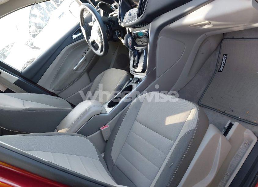 Photo 5 of 2013 Ford Escape SE (VIN 1FMCU9GX7DUA27229)