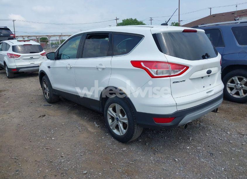 Photo 3 of 2013 Ford Escape SE (VIN 1FMCU9GX7DUB35351)