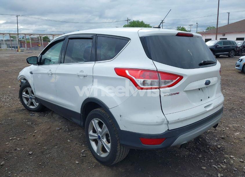 Photo 3 of 2013 Ford Escape SE (VIN 1FMCU9GX7DUB35365)