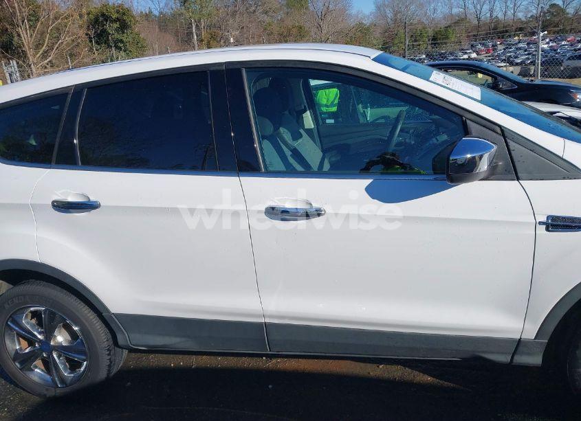 Photo 14 of 2013 Ford Escape SE (VIN 1FMCU9GX7DUB97915)