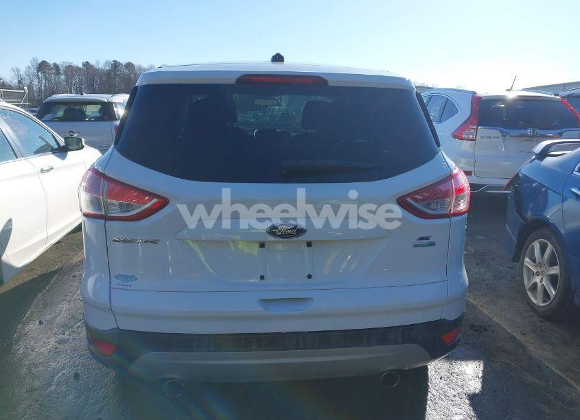 Photo 17 of 2013 Ford Escape SE (VIN 1FMCU9GX7DUB97915)