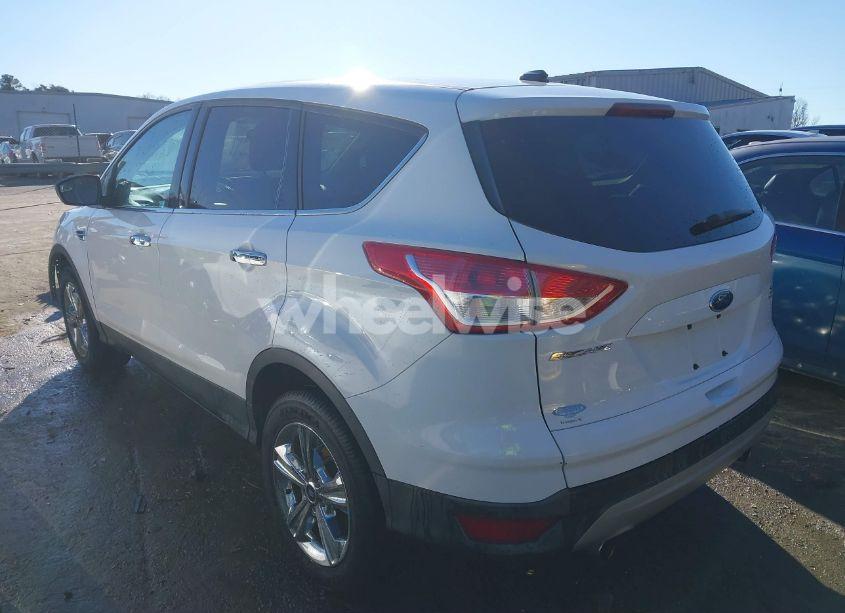 Photo 3 of 2013 Ford Escape SE (VIN 1FMCU9GX7DUB97915)
