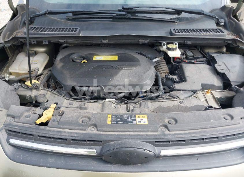 Photo 10 of 2013 Ford Escape SE (VIN 1FMCU9GX7DUC32369)