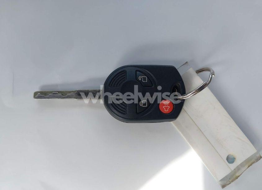 Photo 11 of 2013 Ford Escape SE (VIN 1FMCU9GX7DUC32369)