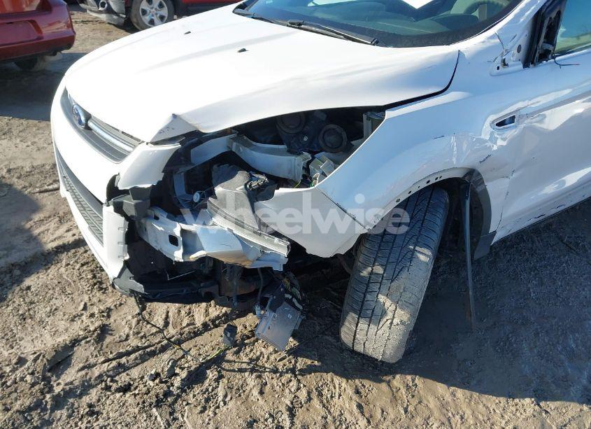 Photo 6 of 2013 Ford Escape SE (VIN 1FMCU9GX7DUD66086)