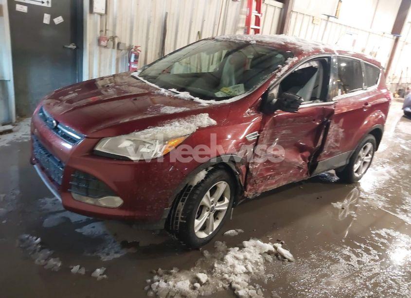 Photo 2 of 2014 Ford Escape SE (VIN 1FMCU9GX7EUA33937)