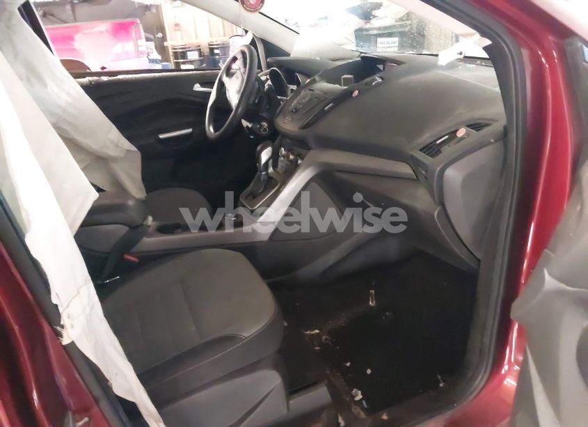 Photo 5 of 2014 Ford Escape SE (VIN 1FMCU9GX7EUA33937)