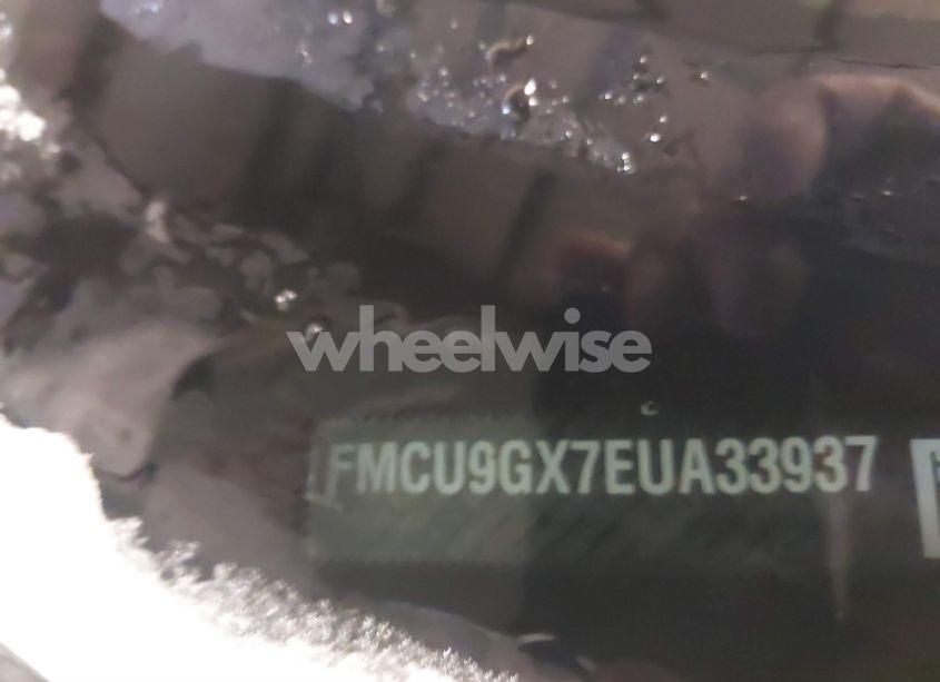 Photo 9 of 2014 Ford Escape SE (VIN 1FMCU9GX7EUA33937)