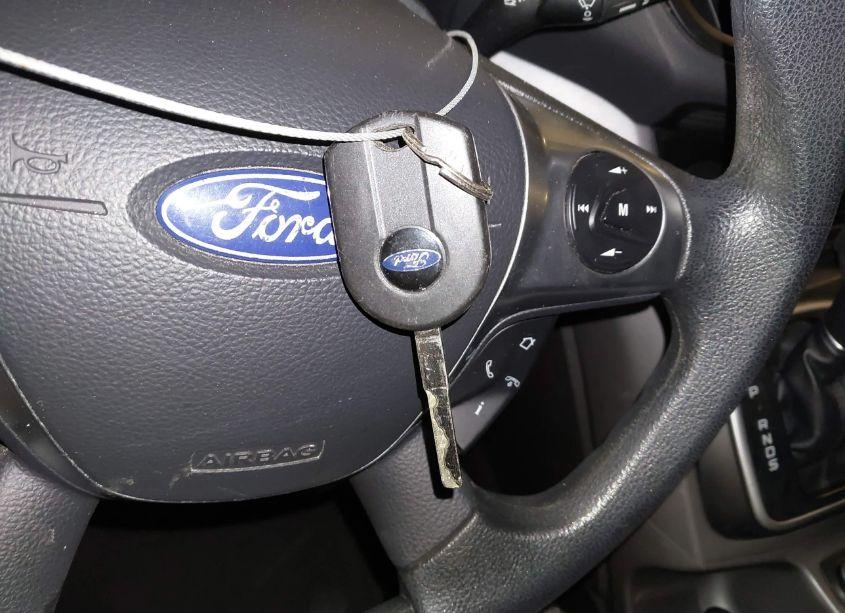 Photo 11 of 2014 Ford Escape SE (VIN 1FMCU9GX7EUA74679)