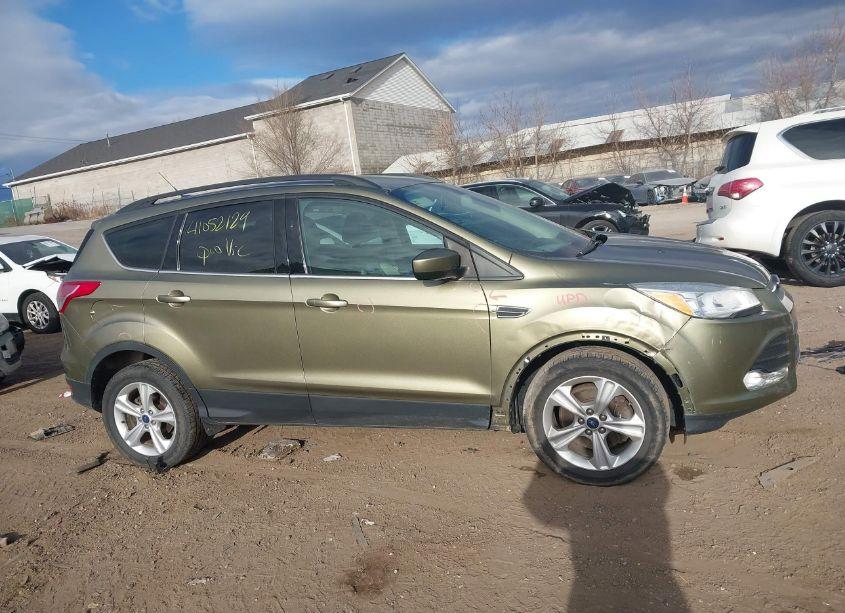 Photo 13 of 2014 Ford Escape SE (VIN 1FMCU9GX7EUA76447)