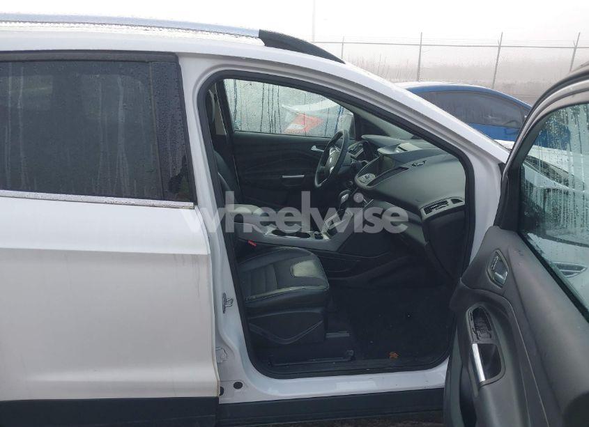 Photo 5 of 2014 Ford Escape SE (VIN 1FMCU9GX7EUE23047)