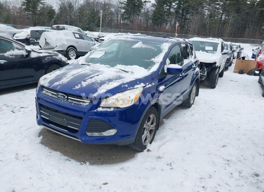 Photo 2 of 2015 Ford Escape SE (VIN 1FMCU9GX7FUA11762)