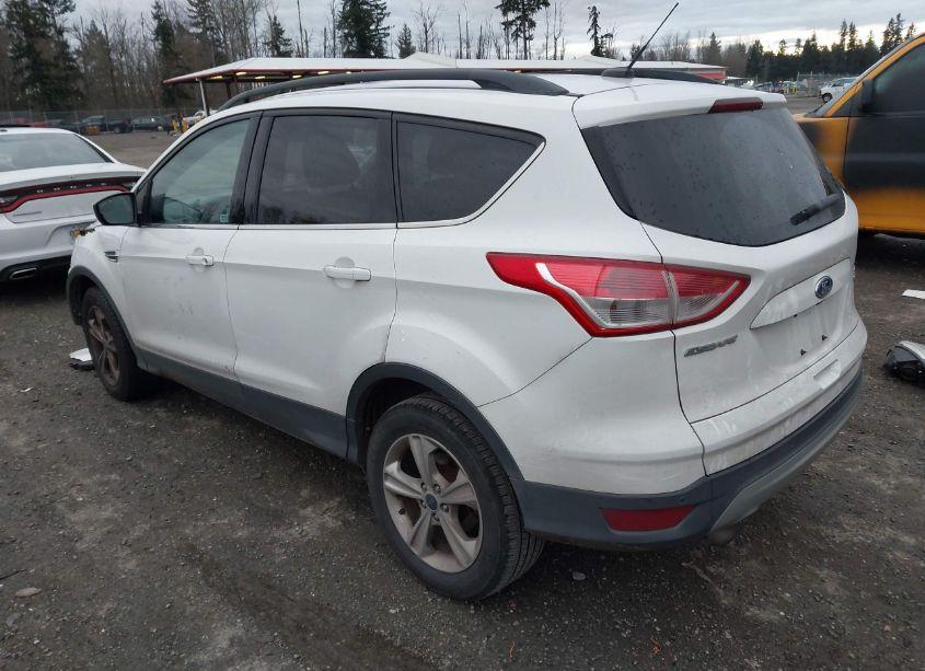 Photo 3 of 2015 Ford Escape SE (VIN 1FMCU9GX7FUA53087)
