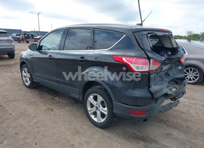 Photo 3 of 2015 Ford Escape SE (VIN 1FMCU9GX7FUA77213)