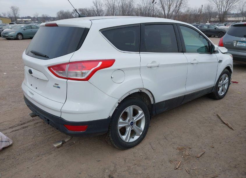 Photo 4 of 2015 Ford Escape SE (VIN 1FMCU9GX7FUB42321)