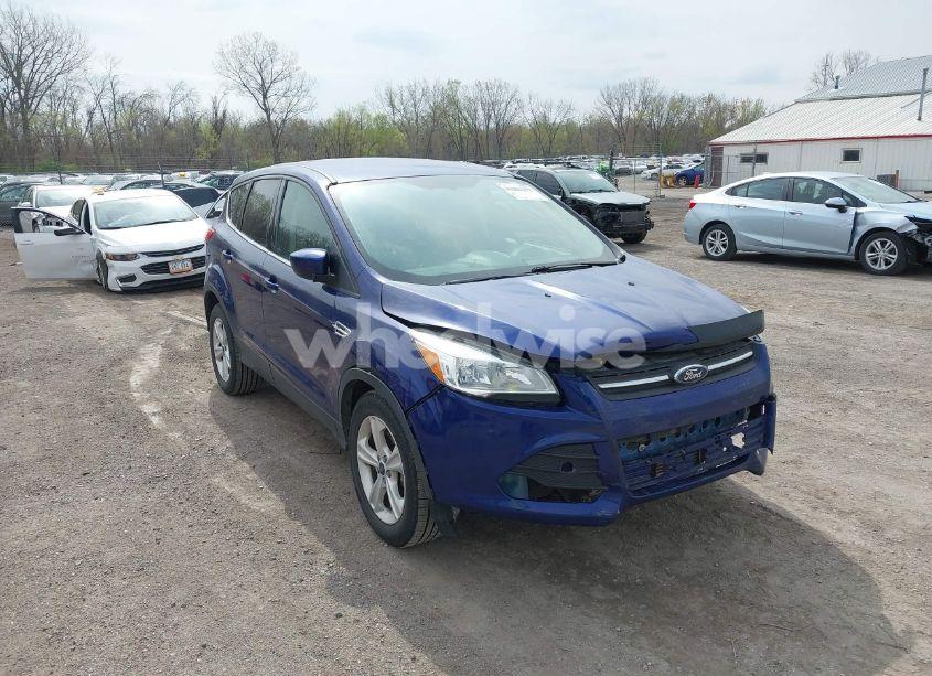 2015 Ford Escape SE (VIN 1FMCU9GX7FUB46580) main photo
