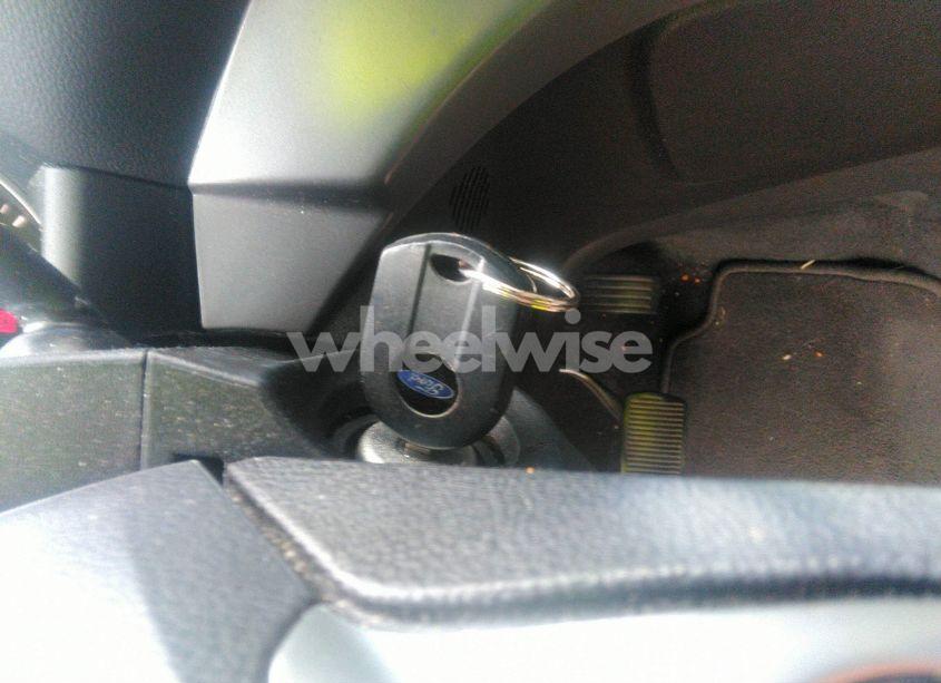 Photo 11 of 2015 Ford Escape SE (VIN 1FMCU9GX7FUC19169)