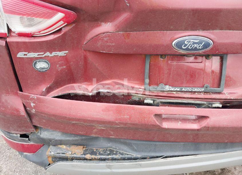 Photo 13 of 2015 Ford Escape SE (VIN 1FMCU9GX7FUC84409)