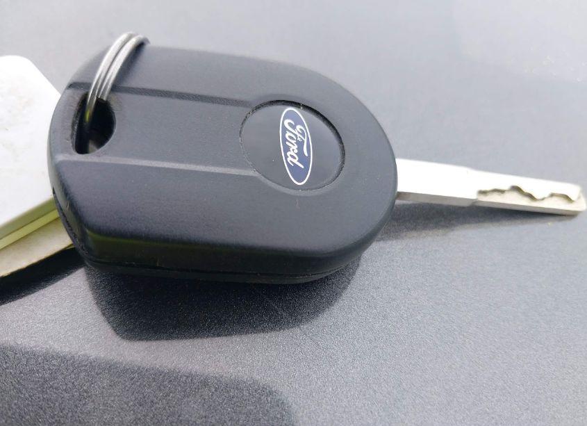 Photo 11 of 2016 Ford Escape SE (VIN 1FMCU9GX7GUA05719)