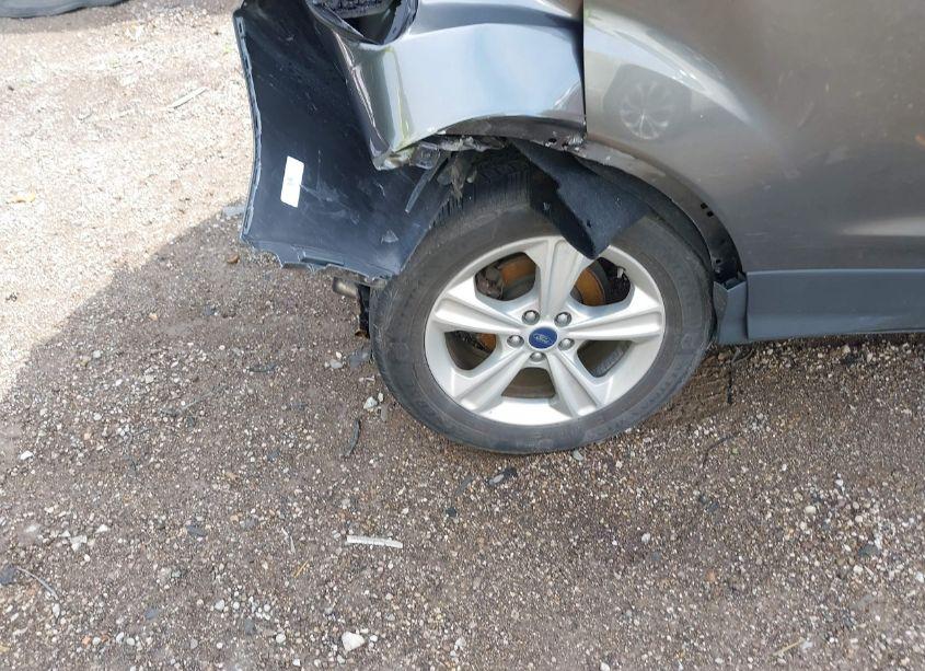 Photo 14 of 2016 Ford Escape SE (VIN 1FMCU9GX7GUA05719)