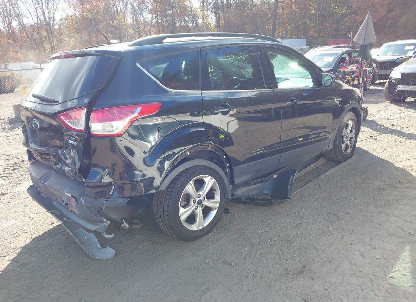 Photo 4 of 2016 Ford Escape SE (VIN 1FMCU9GX7GUA57187)