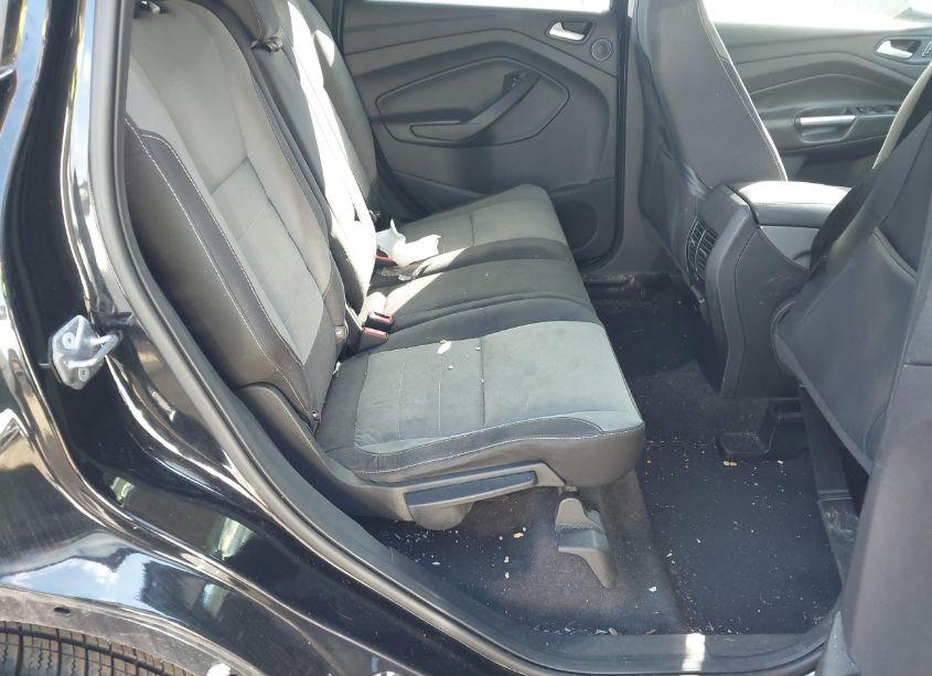 Photo 8 of 2016 Ford Escape SE (VIN 1FMCU9GX7GUA57187)