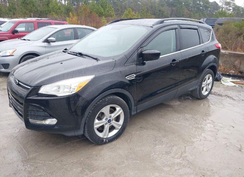 Photo 2 of 2016 Ford Escape SE (VIN 1FMCU9GX7GUA58985)