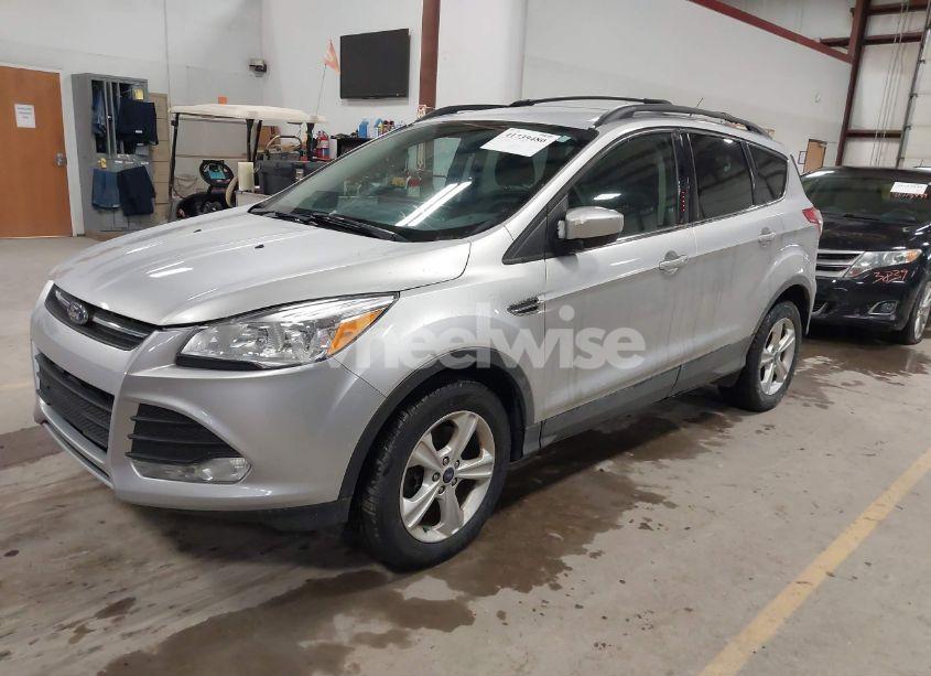 Photo 2 of 2016 Ford Escape SE (VIN 1FMCU9GX7GUA64379)