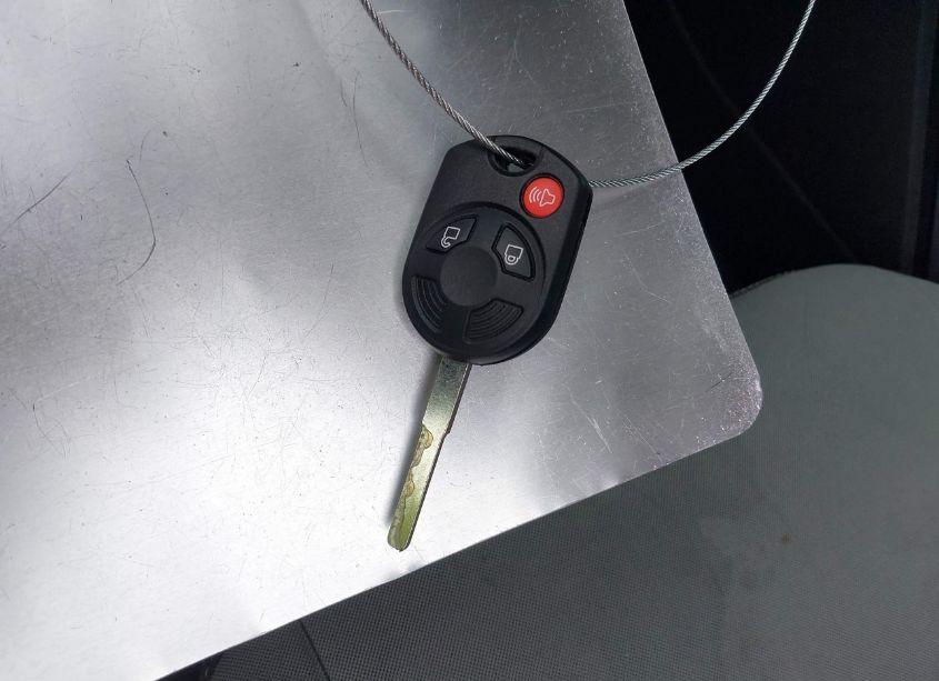 Photo 11 of 2016 Ford Escape SE (VIN 1FMCU9GX7GUA94059)