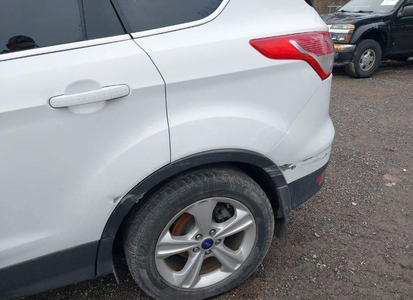 Photo 12 of 2016 Ford Escape SE (VIN 1FMCU9GX7GUA94059)
