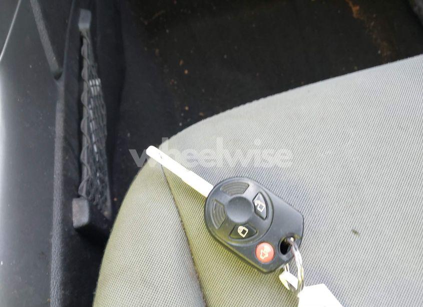 Photo 11 of 2016 Ford Escape SE (VIN 1FMCU9GX7GUB86997)