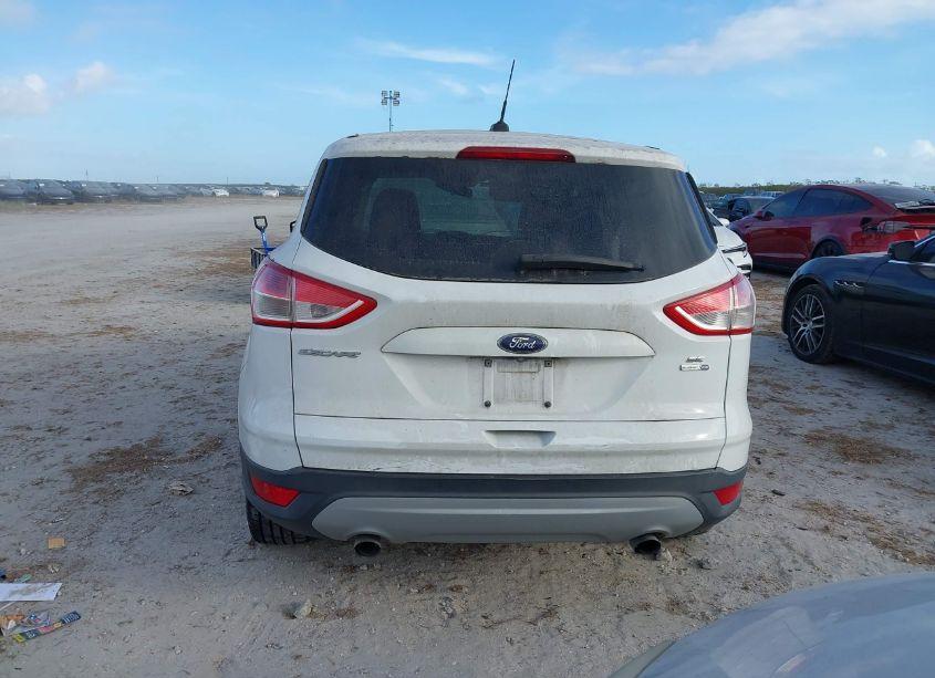 Photo 16 of 2016 Ford Escape SE (VIN 1FMCU9GX7GUC13311)