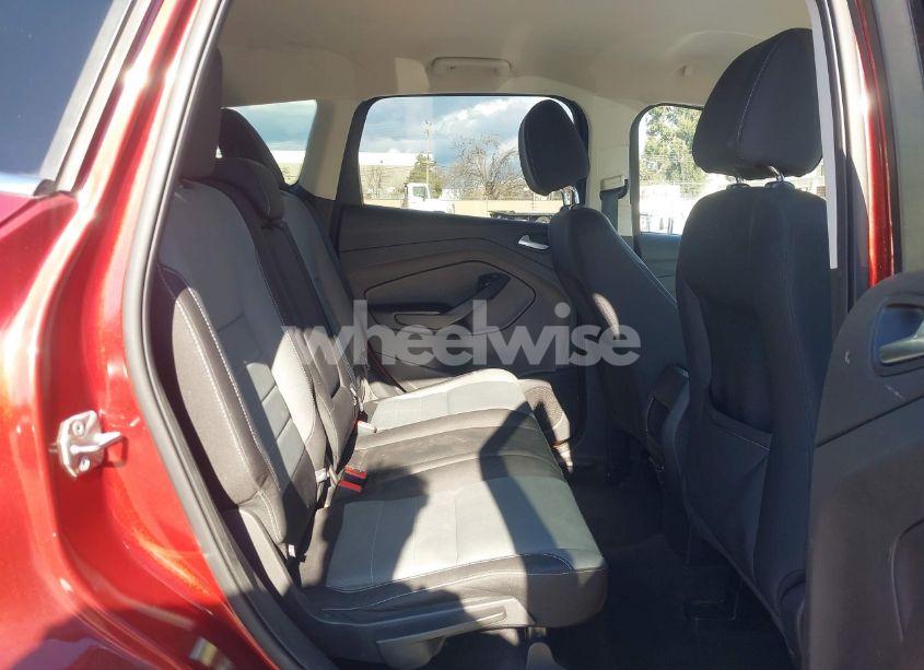 Photo 8 of 2016 Ford Escape SE (VIN 1FMCU9GX7GUC78160)