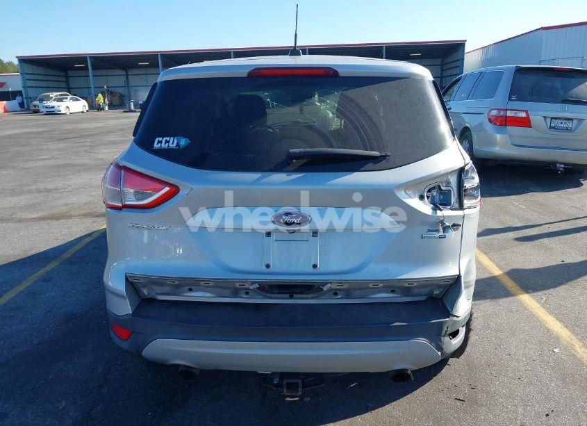 Photo 15 of 2016 Ford Escape SE (VIN 1FMCU9GX7GUC81477)
