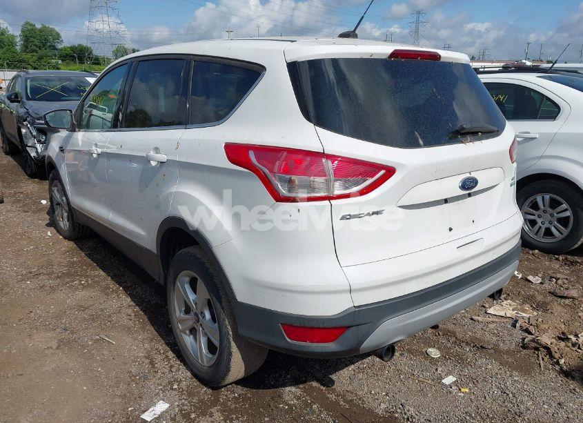 Photo 3 of 2013 Ford Escape SE (VIN 1FMCU9GX8DUA11623)