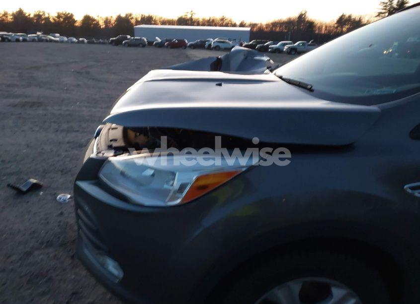 Photo 12 of 2013 Ford Escape SE (VIN 1FMCU9GX8DUB75907)